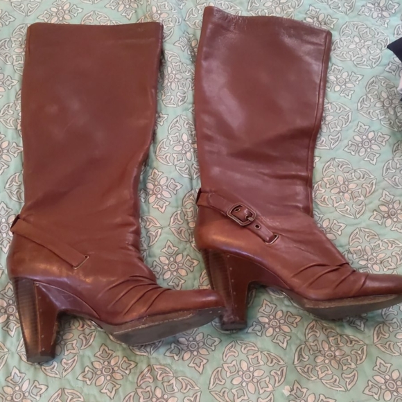 Frye Boots - size 9 - Picture 1 of 3